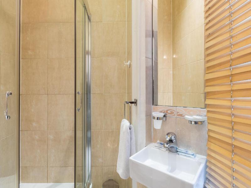Comfort Inn Notting Hill Лондон Экстерьер фото